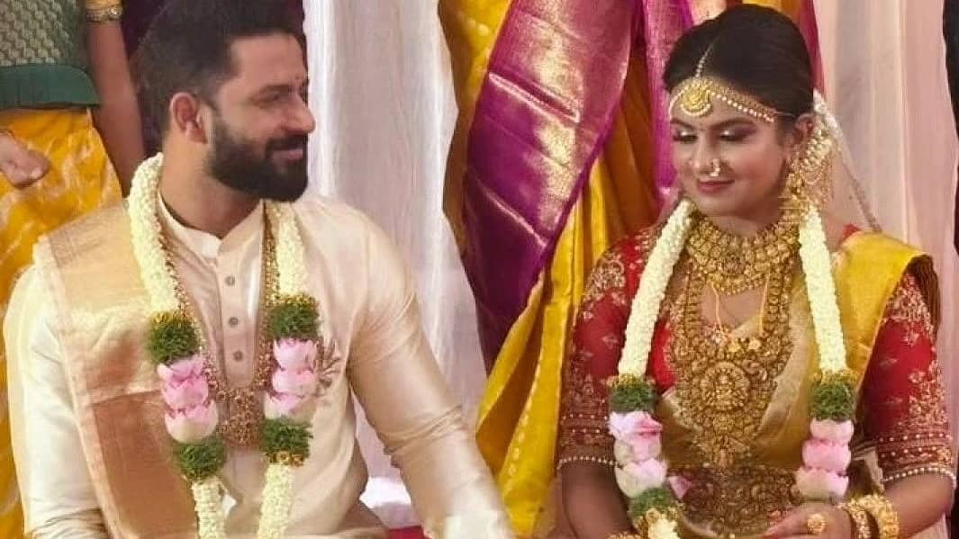 ಹಸೆಮಣೆ ಮೇಲೆ ನಮ್ರತಾ-ಕಾರ್ತಿಕ್: ಹುಬ್ಬೇರಿಸಿದ ಅಭಿಮಾನಿಗಳು, ಗೊಂದಲಗಳಿಗೆ ತೆರೆ!