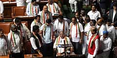 ಕರ್ನಾಟಕ ಬಜೆಟ್ 2024: ಜನತೆಯ ಕೈಹಿಡಿದ 'ಗ್ಯಾರಂಟಿ' ಯೋಜನೆ; ಸಿದ್ದರಾಮಯ್ಯ ಸಮರ್ಥನೆ 