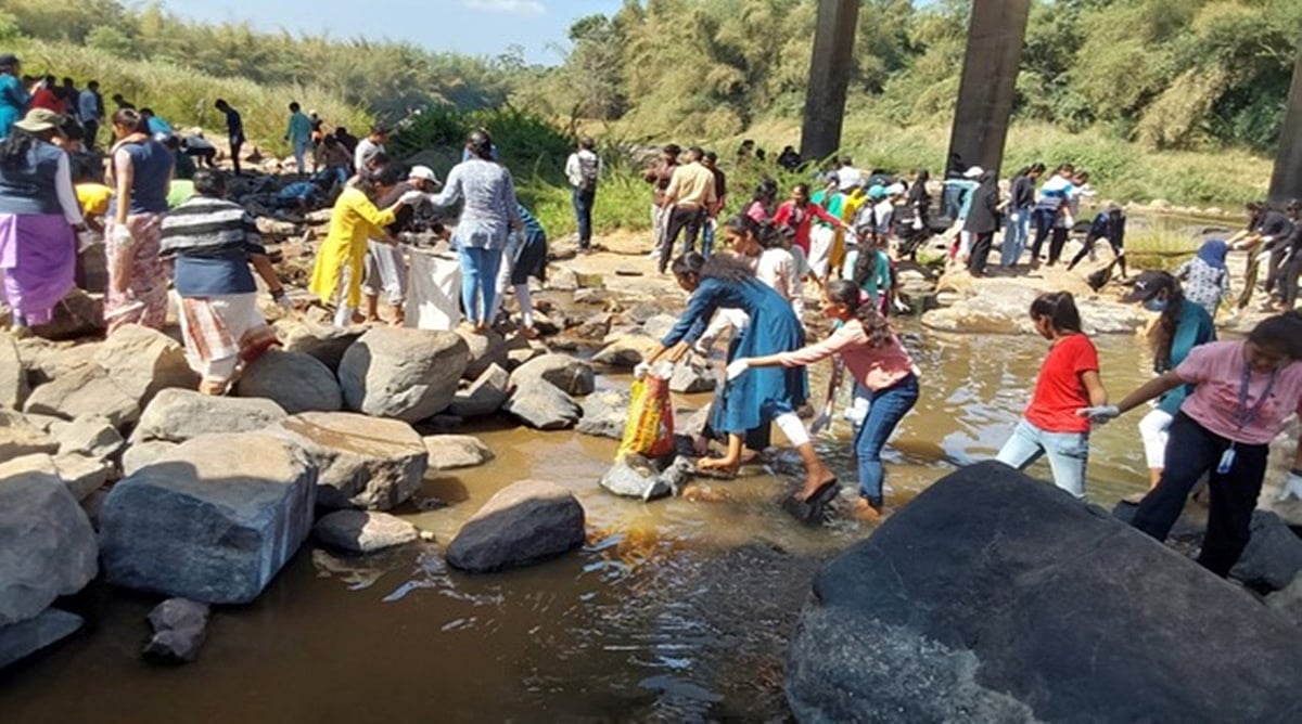 ಮಡಿಕೇರಿ: ಕಾವೇರಿ ನದಿ ಸಂರಕ್ಷಣೆಗಾಗಿ ನಿವಾಸಿಗಳು, ಸಂಘಟನೆಗಳ ಒತ್ತಾಯ