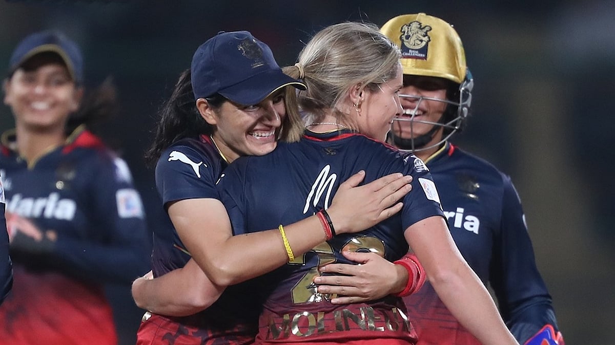 WPL 2024 Final: ಡೆಲ್ಲಿ ತಂಡವನ್ನು 113 ರನ್ ಗಳಿಗೆ ಕಟ್ಟಿ ಹಾಕಿದ RCB