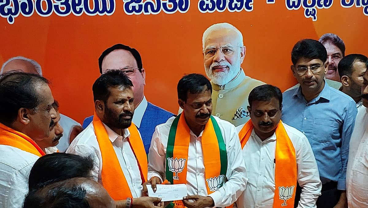 ದಕ್ಷಿಣ ಕನ್ನಡದಲ್ಲಿ ಬಿಜೆಪಿಗೆ ಮತ್ತಷ್ಟು ಬಲ: ಪಕ್ಷ ಸೇರಿದ ಹಿಂದುತ್ವ ನಾಯಕ ಅರುಣ್ ಕುಮಾರ್ ಪುತ್ತಿಲ, ಪುತ್ತಿಲ ಪರಿವಾರ ವಿಲೀನ!