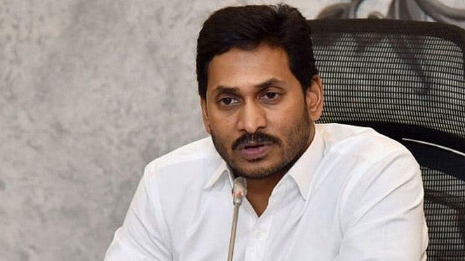 ತಿರುಪತಿ ಲಡ್ಡು ತಯಾರಿಕೆಗೆ ಪ್ರಾಣಿಗಳ ಕೊಬ್ಬು ಬಳಕೆ ಪ್ರಕರಣ: ಆಂಧ್ರ ಮಾಜಿ ಸಿಎಂ ಜಗನ್ ವಿರುದ್ಧ ದೂರು ದಾಖಲು