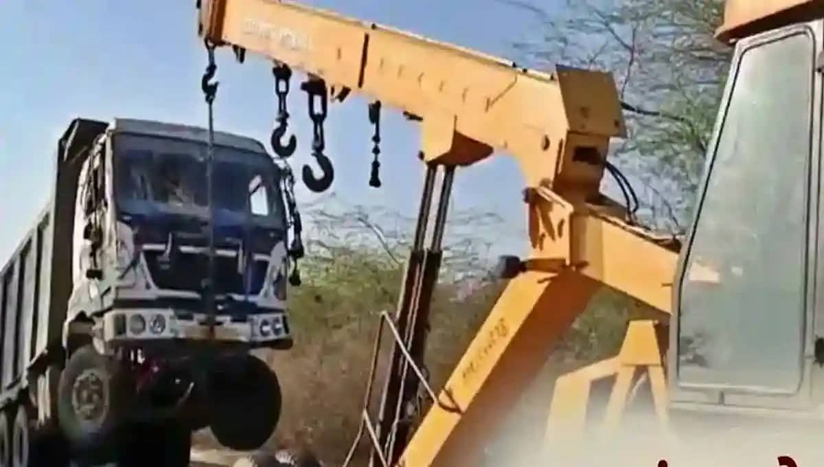 ಜಲ್ವಾರ್: ಐವರ ಮೇಲೆ ಡಂಪರ್ ಟ್ರಕ್ ಹರಿಸಿ ಭೀಕರ ಹತ್ಯೆ!