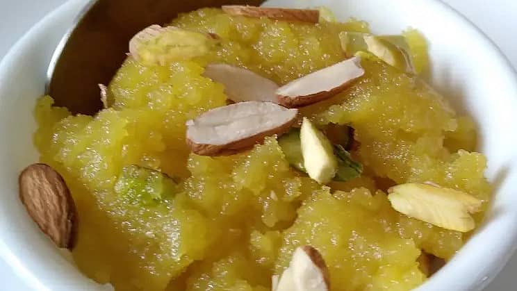 ಹೆಸರು ಬೇಳೆ ಹಲ್ವಾ