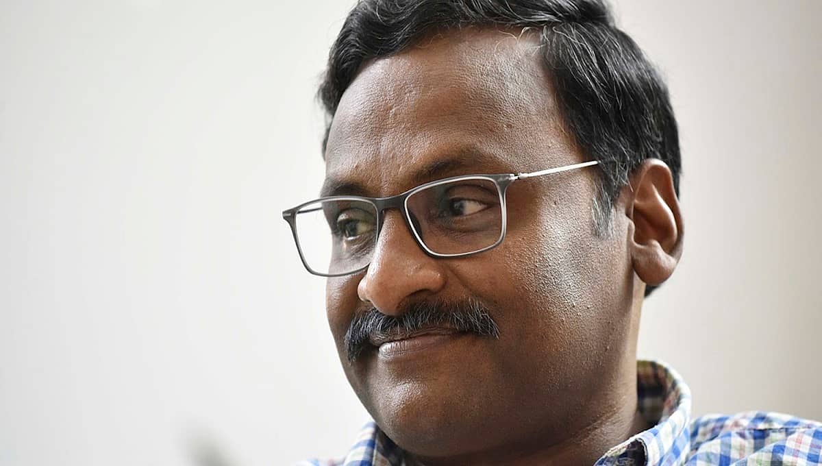 ನಕ್ಸಲ್ ಜೊತೆಗಿನ ನಂಟು ಪ್ರಕರಣ: ದೆಹಲಿ ವಿವಿ ಮಾಜಿ ಪ್ರಾಧ್ಯಾಪಕ ಜಿ.ಎನ್. ಸಾಯಿಬಾಬಾ ಖುಲಾಸೆ