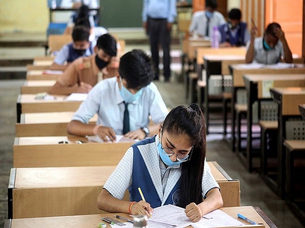 SSLC ಗ್ರೇಸ್ ಮಾರ್ಕ್ ರದ್ದತಿಗೆ CM ಸಿದ್ದರಾಮಯ್ಯ ಸೂಚನೆ: ಮುಂದಿನ ವರ್ಷದಿಂದಲೇ ಜಾರಿ
