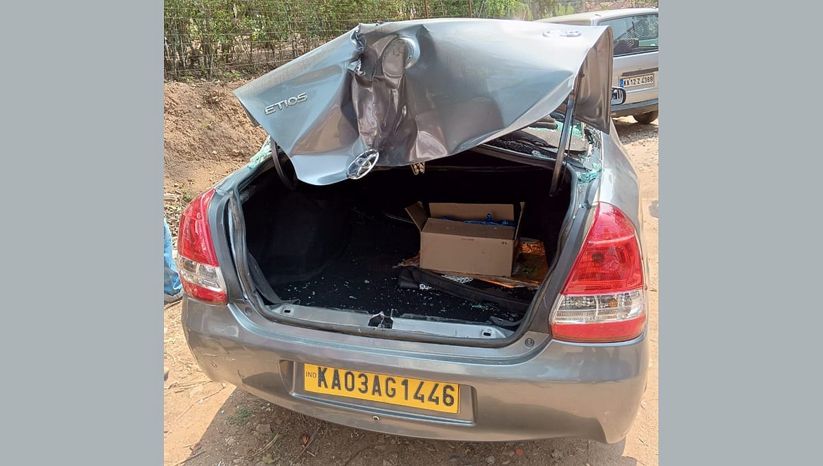 ಮಡಿಕೇರಿಯಲ್ಲಿ ಕಾಡಾನೆ ದಾಳಿ: ಕೂದಲೆಳೆ ಅಂತರದಲ್ಲಿ ಪ್ರವಾಸಿಗರು ಪಾರು, ಕಾರು ಜಖಂ
