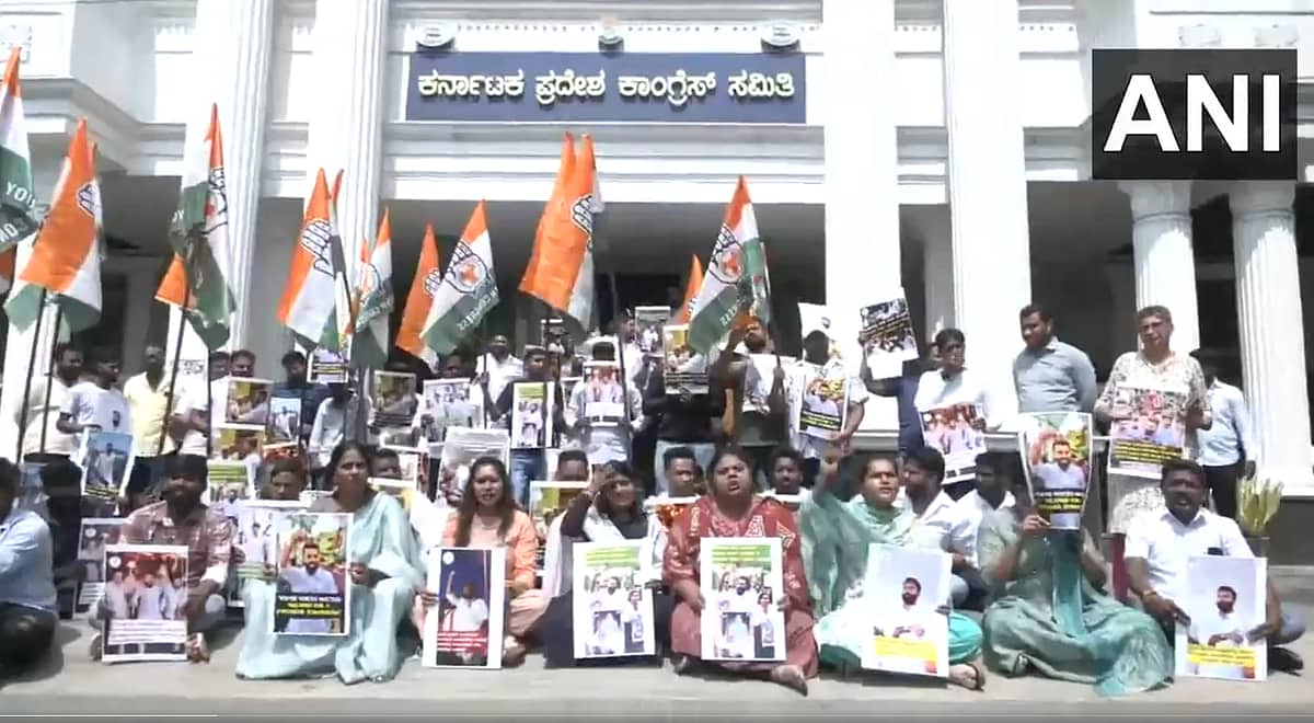 Loksabha Election 2024: ಯುವ ಕಾಂಗ್ರೆಸ್ ಅಧ್ಯಕ್ಷ ನಲಪಾಡ್ ಗೆ ಟಿಕೆಟ್ ಆಗ್ರಹಿಸಿ ಯೂತ್ ಕಾಂಗ್ರೆಸ್ ಪ್ರತಿಭಟನೆ