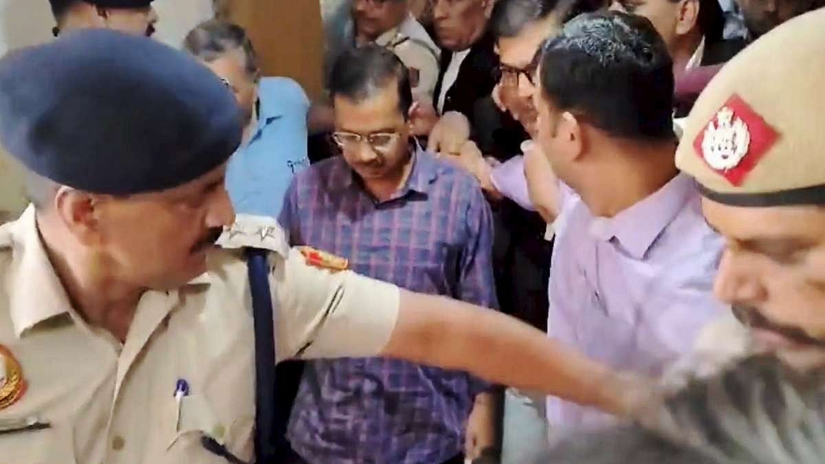 ಬಂಧನ, ಇಡಿ ಕಸ್ಟಡಿ ಪ್ರಶ್ನಿಸಿ ಕೇಜ್ರಿವಾಲ್ ಸಲ್ಲಿಸಿದ್ದ ಅರ್ಜಿಯ ತುರ್ತು ವಿಚಾರಣೆಗೆ ದೆಹಲಿ ಹೈಕೋರ್ಟ್ ನಕಾರ