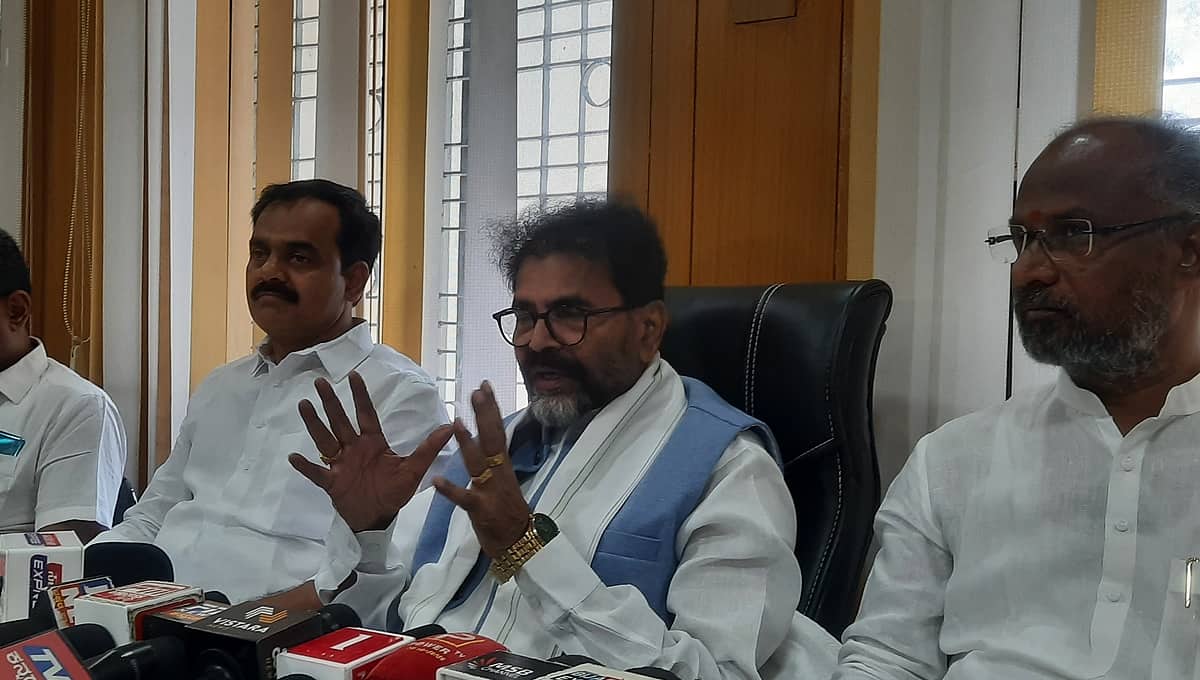 ವಾಲ್ಮೀಕಿ ನಿಗಮ ಹಗರಣ: ರಾಜ್ಯ ಸರ್ಕಾರದ ವಿರುದ್ಧ ಪಾದಯಾತ್ರೆಗೆ BJP ಮುಂದು