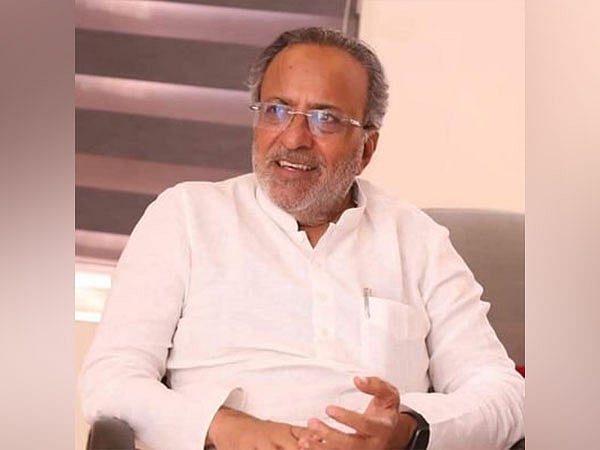 ಶಾಸಕ ಸ್ಥಾನಕ್ಕೆ ರಾಜೀನಾಮೆ ನೀಡಿದ ಗುಜರಾತ್ ಕಾಂಗ್ರೆಸ್ ಮಾಜಿ ಅಧ್ಯಕ್ಷ ಮೊದ್ವಾಡಿಯಾ