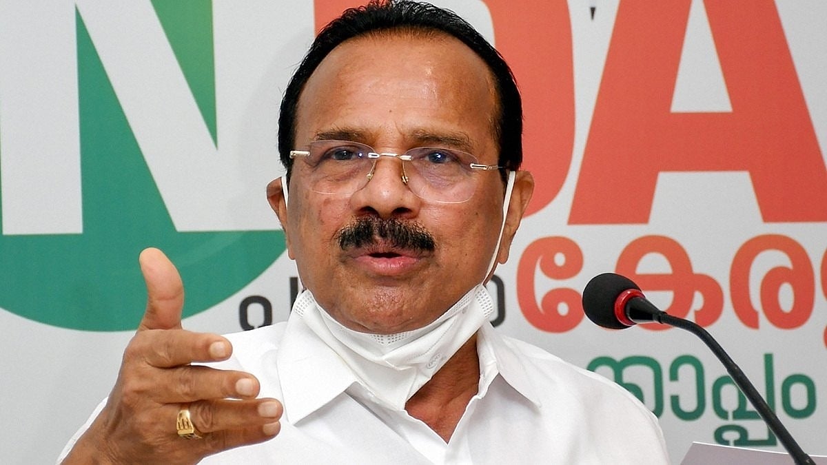 ಟಿಕೆಟ್ ಕೊಡುವುದಾಗಿ DVS ಗೆ ಡಿಸಿಎಂ ಅಭಯ; ಶೆಟ್ಟರ್ ಎಪಿಸೋಡ್ ಮರುಕಳಿಸುವ ಭಯ: ಡಿಕೆಶಿ- ಸಿಎಂ ನಡುವೆ ಭಿನ್ನಾಭಿಪ್ರಾಯ!