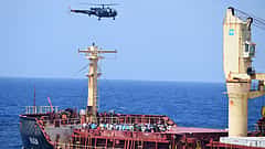 Somali pirates: ಬಂಧಿತ 35 ಸೊಮಾಲಿಯಾ ಕಡಲ್ಗಳ್ಳರನ್ನು ವಿಚಾರಣೆಗಾಗಿ ಭಾರತಕ್ಕೆ ಕರೆತಂದ ನೌಕಾಪಡೆ