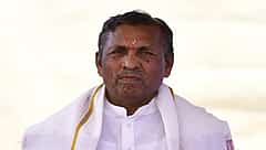 ಕೋಲಾರದಿಂದ ಅಳಿಯನಿಗೆ ಟಿಕೆಟ್ ನಿರಾಕರಣೆ; ಕಾಂಗ್ರೆಸ್ 'ರಾಜಿ ಸೂತ್ರ' ಕಂಡುಕೊಳ್ಳಬೇಕಿತ್ತು: ಕೆಎಚ್ ಮುನಿಯಪ್ಪ
