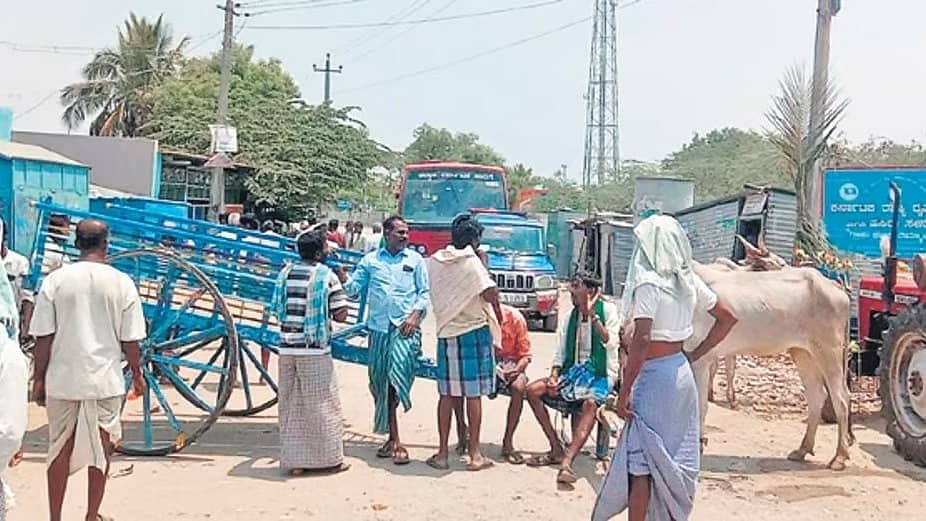 ಮೂಲಭೂತ ಸೌಕರ್ಯ ಕೊರತೆ: ಚುನಾವಣೆ ಬಹಿಷ್ಕರಿಸುವುದಾಗಿ ಗದಗ ಜಿಲ್ಲೆಯ ಗ್ರಾಮಸ್ಥರ ಬೆದರಿಕೆ