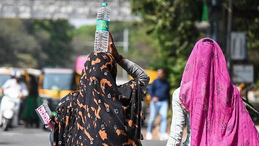 ಕರ್ನಾಟಕದ ಬಹುತೇಕ ಭಾಗಗಳಲ್ಲಿ ತಾಪಮಾನ ಏರಿಕೆ: ನಾಗರಿಕರೇ ಎಚ್ಚರಿಕೆಯಿಂದಿರಿ...