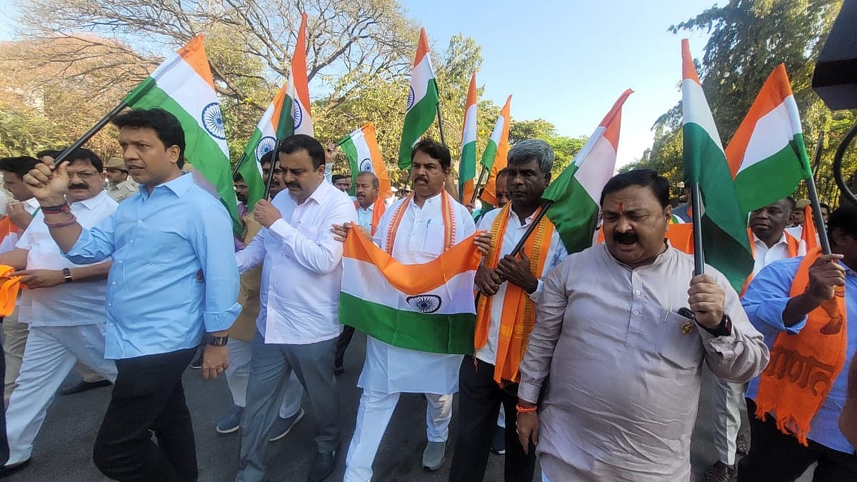 ಪಾಕ್ ಪರ ಘೋಷಣೆ: ಮೂವರ ಬಂಧನ ಬೆನ್ನಲ್ಲೇ ಕಾಂಗ್ರೆಸ್ ಸಂಸದ ನಾಸೀರ್ ರಾಜೀನಾಮೆಗೆ ಬಿಜೆಪಿ ಆಗ್ರಹ 