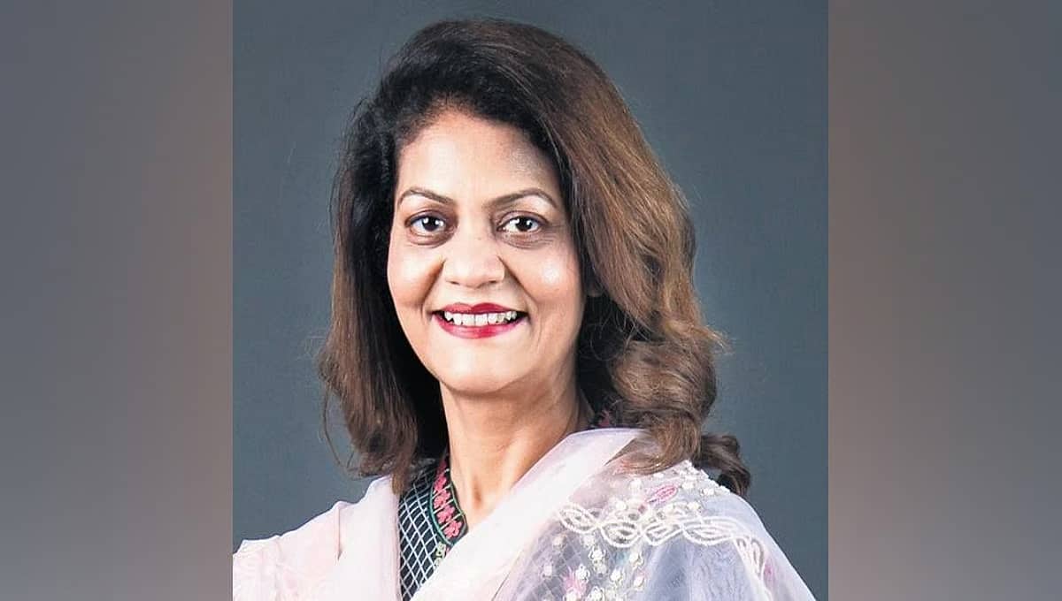 ಸಿಬ್ಬಂದಿ ಜೊತೆ ಅಸಭ್ಯ ವರ್ತನೆ: ವಿಮಾನದಿಂದ ರೆಲಿಗೇರ್ ಮುಖ್ಯಸ್ಥೆ ರಶ್ಮಿ ಸಲೂಜಾ ಕೆಳಗಿಸಿದ ಏರ್ ಇಂಡಿಯಾ
