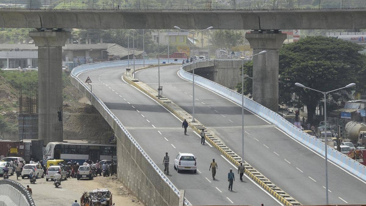 ಬೆಂಗಳೂರು: ನಾಯಂಡಹಳ್ಳಿ ಫ್ಲೈ ಓವರ್ ನಿಂದ ಜಿಗಿದು ನವ ವಿವಾಹಿತ ಆತ್ಮಹತ್ಯೆ