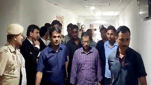 Arvind Kejriwal ಕಳ್ಳಾಟ? ಶುಗರ್ ಹೆಚ್ಚಿಸಿಕೊಂಡು ಜಾಮೀನು ಪಡೆಯಲು ಜೈಲಲ್ಲಿ ಹೆಚ್ಚು ಮಾವು, ಸಿಹಿ ಸೇವನೆ: ED ಆರೋಪ