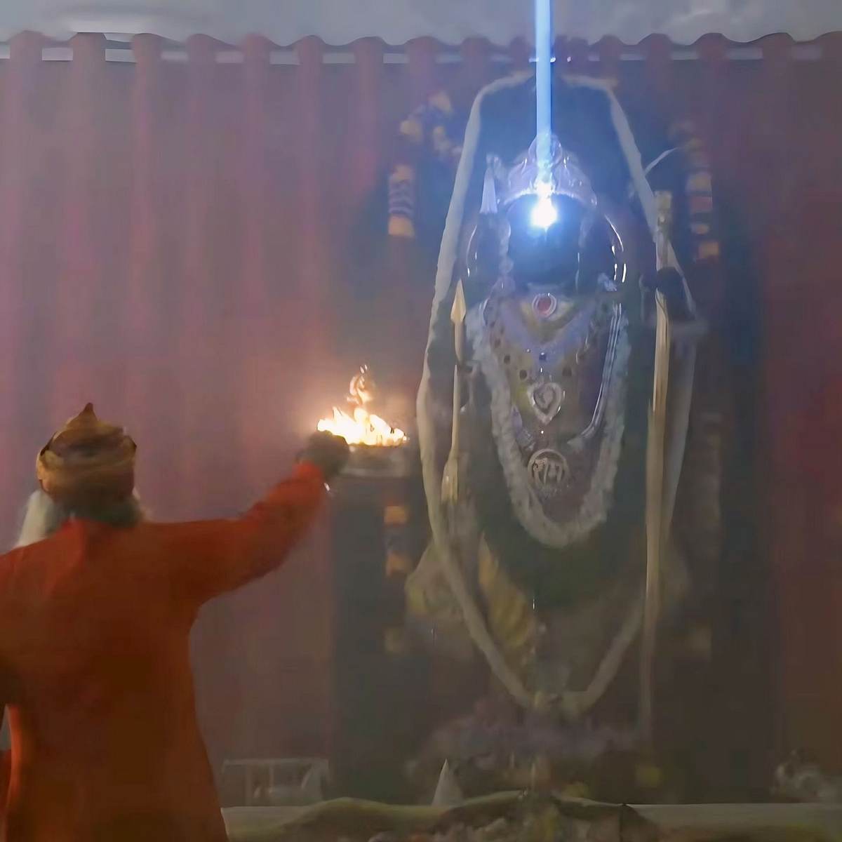 ರಾಮ ನವಮಿ: ಅಯೋಧ್ಯೆ ಬಾಲ ರಾಮನ ಹಣೆ ಬೆಳಗಿದ 'ಸೂರ್ಯ ತಿಲಕ'