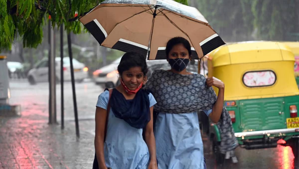 Bengaluru Rain: ಬೆಂಗಳೂರಿನಲ್ಲಿ 38.2 ಡಿಗ್ರಿ ಸೆಲ್ಸಿಯಸ್ ತಾಪಮಾನ, ಇಂದು ನಗರದಲ್ಲಿ ಮಳೆ ಸಾಧ್ಯತೆ