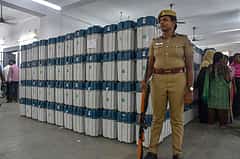 EVM ಮತ್ತು ಕಾಗದದ ಮತಪತ್ರ: ವಿದ್ಯುನ್ಮಾನ ಮತ ಯಂತ್ರ ಬಗ್ಗೆ ಕಾಂಗ್ರೆಸ್ ಚುನಾವಣಾ ಪ್ರಣಾಳಿಕೆಯಲ್ಲಿ ಏನಿದೆ?