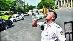 Bengaluru Rains: 'ಹುಸಿಯಾಯ್ತು ಏಪ್ರಿಲ್ ಮಳೆ', ಮೇ ನಲ್ಲಿ 'ನೋಡೋಣ' ಎಂದ ಹವಾಮಾನ ಇಲಾಖೆ