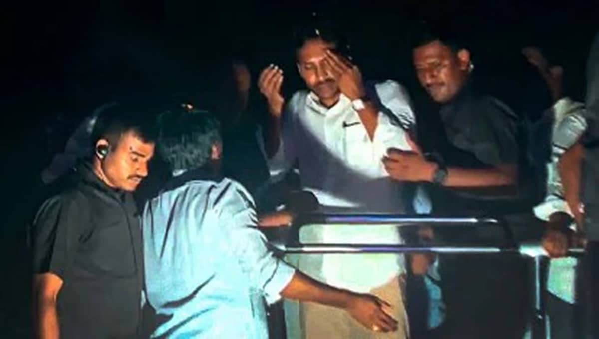 ಆಂಧ್ರಪ್ರದೇಶ: ಸಿಎಂ ಜಗನ್ ಮೋಹನ್ ರೆಡ್ಡಿ ಮೇಲೆ ಕಲ್ಲೆಸೆದ ಯುವಕನಿಗೆ ನ್ಯಾಯಾಂಗ ಬಂಧನ