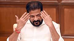 ಪಾಕಿಸ್ತಾನದವರು ಎಷ್ಟು ರಫೇಲ್ ವಿಮಾನ ಹೊಡೆದುರುಳಿಸಿದರು? ಮೋದಿಗೆ ರೇವಂತ್ ರೆಡ್ಡಿ ಪ್ರಶ್ನೆ