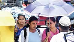El Nino ಸೇರಿ ಹಲವು ಕಾರಣ: 5 ತಿಂಗಳಿಂದ ಒಂದು ಹನಿ ಮಳೆಯಿಲ್ಲ; ಬಿಸಿಲಿನಿಂದ ನಿಮ್ಮನ್ನು ನೀವೇ ಕಾಪಾಡಿಕೊಳ್ಳಿ!