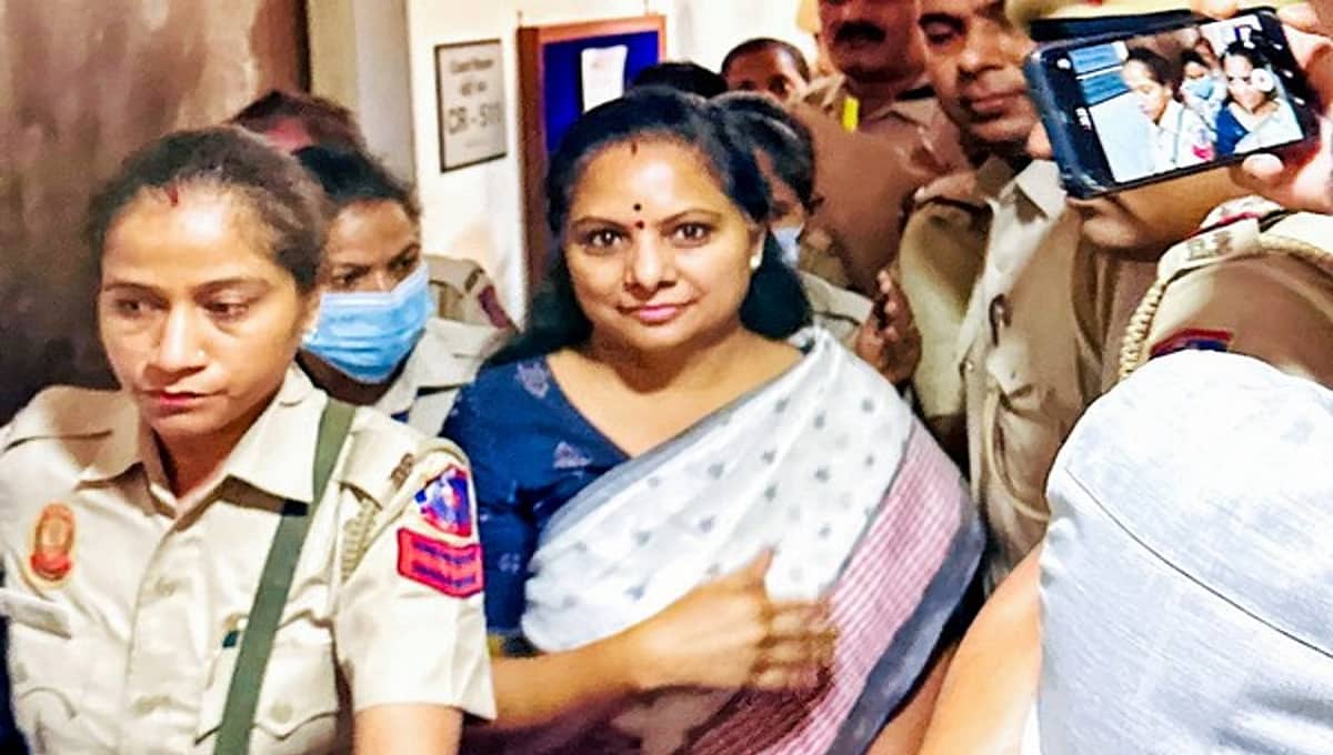 ದೆಹಲಿ ಅಬಕಾರಿ ನೀತಿ ಹಗರಣ: ಕೆ ಕವಿತಾ ಕಸ್ಟಡಿಗೆ ಕೋರಿ ಸಿಬಿಐ ಅರ್ಜಿ; ಆದೇಶ ಕಾಯ್ದಿರಿಸಿದ ಕೋರ್ಟ್