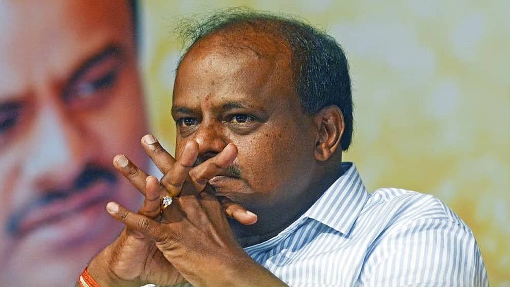 ವಿಲೀನವೊ… ವಿಚ್ಛೇದನವೋ..? ಕುಮಾರಸ್ವಾಮಿ ತೊಳಲಾಟ! (ಸುದ್ದಿ ವಿಶ್ಲೇಷಣೆ)