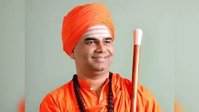 ಧಾರವಾಡ: ದಿಂಗಾಲೇಶ್ವರ ಸ್ವಾಮೀಜಿ ಯೂಟರ್ನ್‌; ನಾಮಪತ್ರ ವಾಪಸ್; ಜೋಶಿಗೆ ಬಿಗ್ ರಿಲೀಫ್