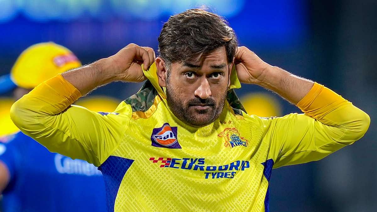 IPL ಗೆ MS Dhoni ನಿವೃತ್ತಿ: ಕುತೂಹಲ ಕೆರಳಿಸಿದ ಮಾಹಿ ನಡೆ; ಮೈದಾನದಲ್ಲಿನ ಘಟನೆಗಳಿಂದ ನಿರ್ಧಾರ ಬದಲಿಸಿದರೇ ಧೋನಿ?