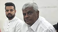 ನೆಲಮಂಗಲ ಬಳಿ ನನ್ನದು, ಮಗನದ್ದು ಹತ್ತತ್ತು ಎಕರೆ ಆಸ್ತಿ ಇದೆ; ರಾಜ್ಯ ಸರ್ಕಾರ ದಿವಾಳಿ ಆಗಿದ್ರೆ ಕೊಡುತ್ತೇನೆ: ಎಚ್.​​ಡಿ ರೇವಣ್ಣ ತಿರುಗೇಟು