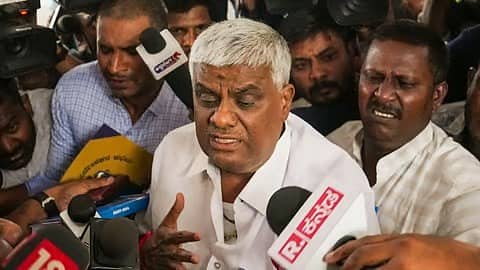 ಜೈಲು ಪಾಲಾದ ಹೆಚ್ ಡಿ ರೇವಣ್ಣ ಅಮಾನತಿಗೆ ಪಕ್ಷದಲ್ಲಿ ಹೆಚ್ಚಿದ ಒತ್ತಡ, ಇಂದು ಜಾಮೀನು ಭವಿಷ್ಯ ನಿರ್ಧಾರ