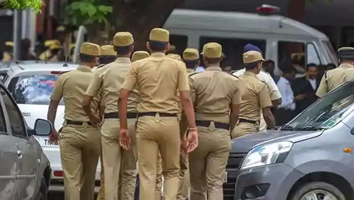 ಲೈಂಗಿಕ ದೌರ್ಜನ್ಯ ಪ್ರಕರಣ: ಹಾಸನದ ವಿವಿಧೆಡೆ SIT ದಾಳಿ