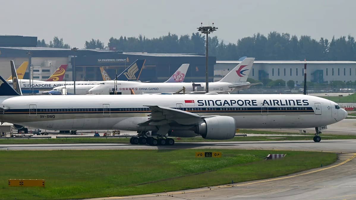 ಪ್ರತಿಕೂಲ ಹವಾಮಾನಕ್ಕೆ ಸಿಲುಕಿದ Singapore Airlines ವಿಮಾನ: ಓರ್ವ ಸಾವು, ಹಲವರಿಗೆ ಗಾಯ