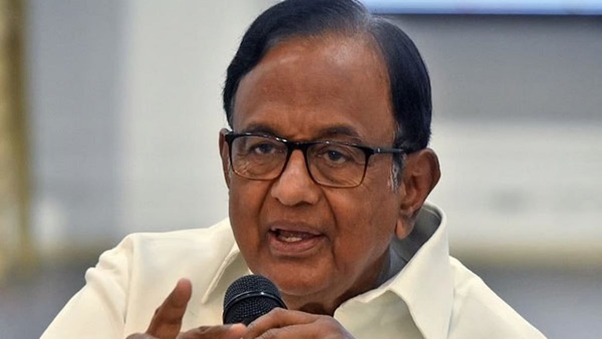 'ಮಿಡ್ಲ್ ಸ್ಕೂಲ್ ಗೆ ಹೋಗಿ ಅಥವಾ ಕಣ್ಣಿನ ಡಾಕ್ಟರ್ ಬಳಿ ಪರೀಕ್ಷೆ ಮಾಡಿಸಿಕೊಳ್ಳಿ': ಕಾಂಗ್ರೆಸ್ ಪ್ರಣಾಳಿಕೆ ಟೀಕೆಗೆ ಚಿದಂಬರಂ ತಿರುಗೇಟು