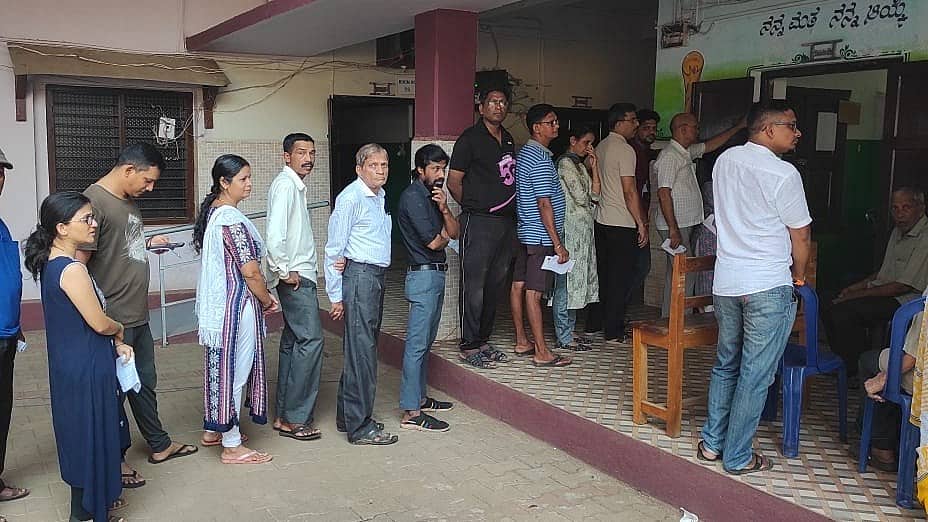 Karnataka Lok Sabha election 2024: ರಾಜ್ಯದ 14 ಕ್ಷೇತ್ರಗಳಲ್ಲಿ 227 ಅಭ್ಯರ್ಥಿಗಳ ಭವಿಷ್ಯ ಇಂದು ನಿರ್ಧಾರ