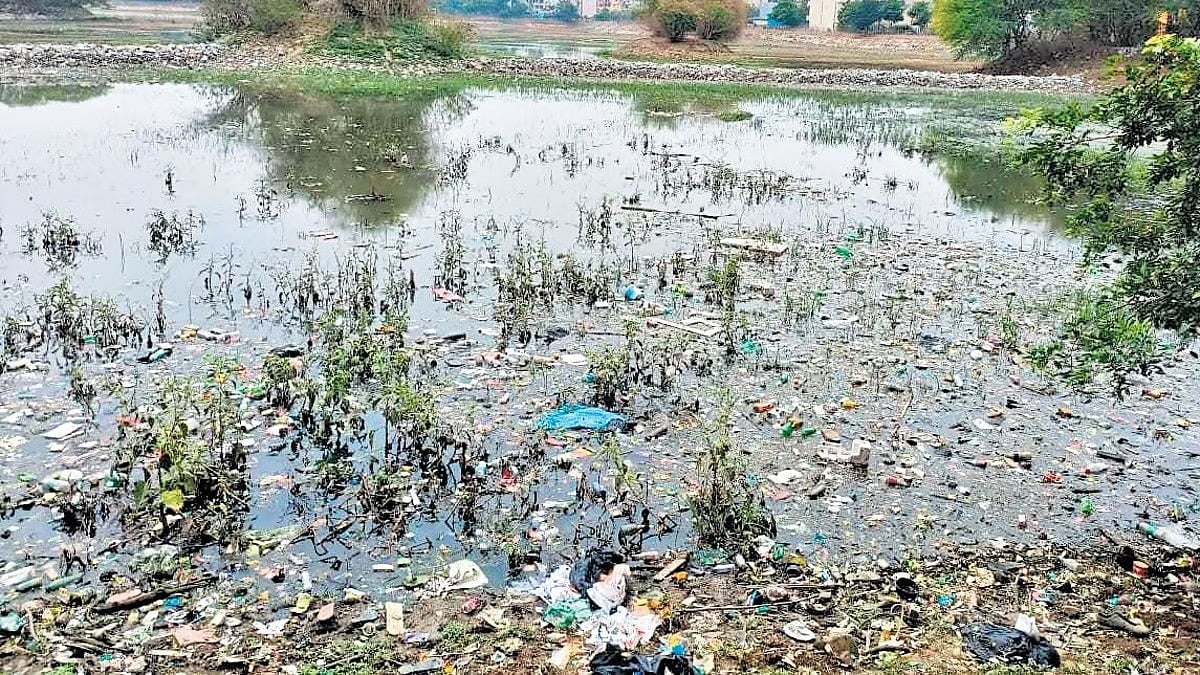 ಕಳಪೆ ಚರಂಡಿ ನಿರ್ವಹಣೆ: ವಿಭೂತಿಪುರ ಕೆರೆಗೆ ಕೊಳಚೆ ನೀರು, ಕಸ ಹರಿವು