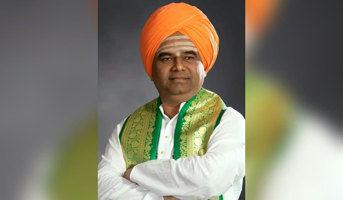 ಸಾರ್ವಜನಿಕ ಸಭೆ ನಡೆಸಿ, ಧರ್ಮ ಯುದ್ಧ ಮುಂದುವರೆಸುತ್ತೇನೆ: ದಿಂಗಾಲೇಶ್ವರ ಶ್ರೀ