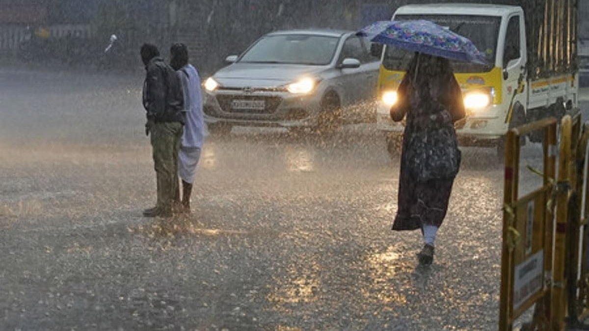 ಬಿಸಿಲಿನ ಝಳಕ್ಕೆ ತಂಪೆರೆದ ವರುಣ, ಆದರೂ ಈ ವರ್ಷ ಮುಂಗಾರು ಪೂರ್ವ ಮಳೆ ವಿಳಂಬ: ಹವಾಮಾನ ಇಲಾಖೆ