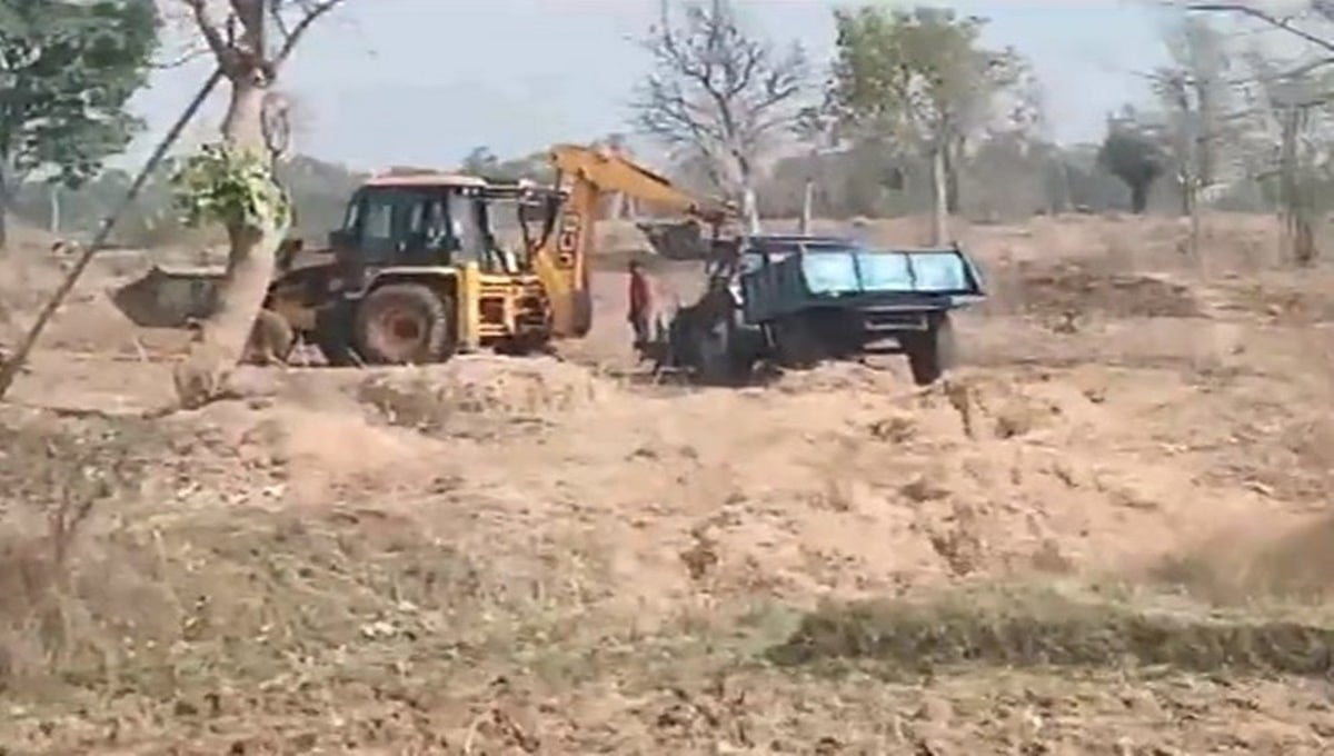 ಮಧ್ಯಪ್ರದೇಶ: ಮರಳು ಮಾಫಿಯಾ, ಟ್ರ್ಯಾಕ್ಟರ್‌ ಹರಿಸಿ ಎಎಸ್‌ಐ ಹತ್ಯೆ!
