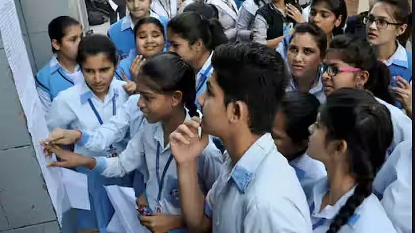 SSLC results: ಎಸ್ ಎಸ್ ಎಲ್ ಸಿ ಪರೀಕ್ಷೆ-1 ಫಲಿತಾಂಶ ಪ್ರಕಟ; ಶೇ.73.40 ವಿದ್ಯಾರ್ಥಿಗಳು ತೇರ್ಗಡೆ, ಉಡುಪಿ ಜಿಲ್ಲೆ ಪ್ರಥಮ