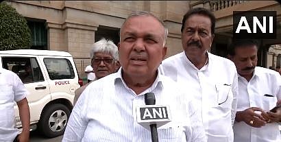 Operation Sindoor: ಭಾರತೀಯ ಸೇನೆ ಹೆಸರಿನಲ್ಲಿ ವಿಶೇಷ ಪೂಜೆ ಸಲ್ಲಿಸುವಂತೆ ಮುಜರಾಯಿ ಇಲಾಖೆ ಆದೇಶ