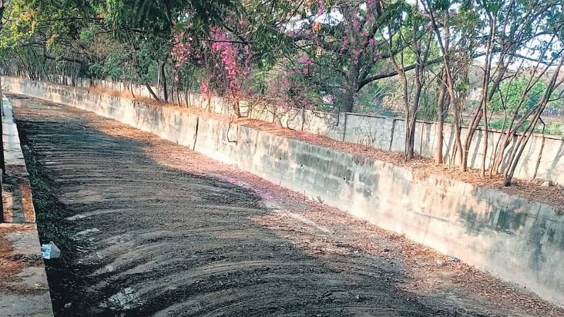 ಮಳೆಗಾಲ ಪರಿಸ್ಥಿತಿ ಎದುರಿಸಲು ಬಿಬಿಎಂಪಿ ಸಜ್ಜು: ರಾಜಕಾಲುವೆಗಳಲ್ಲಿ 'ಆಪರೇಷನ್ ಕ್ಲೀನಿಂಗ್' ಆರಂಭ!