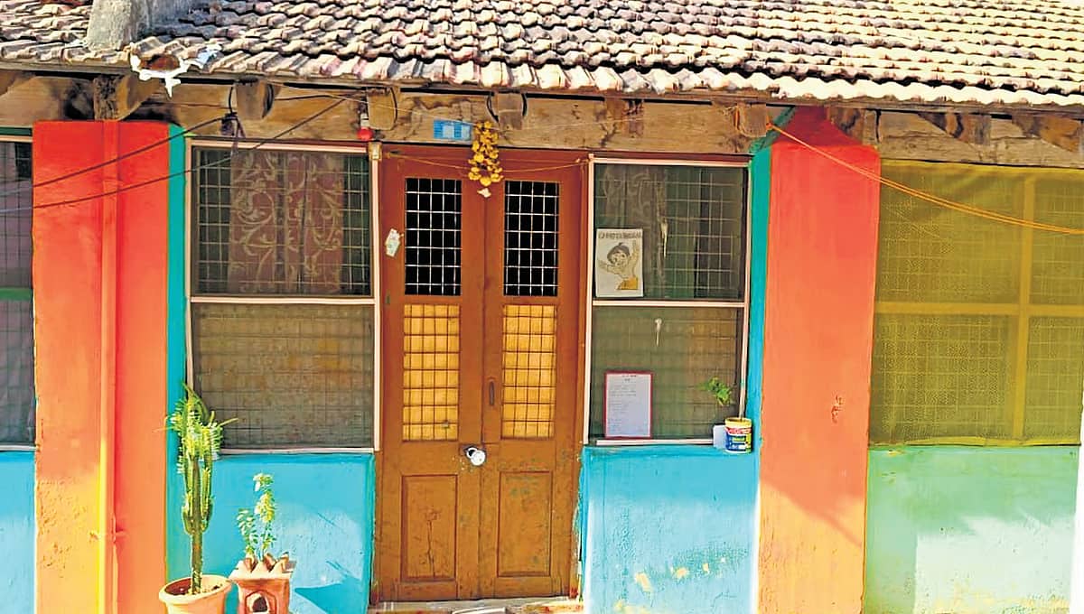 ಮಂಡ್ಯ: ತಾಲ್ಲೂಕು ಆರೋಗ್ಯಾಧಿಕಾರಿ ಕಚೇರಿ ಹಿಂಭಾಗದಲ್ಲಿಯೇ ಅಕ್ರಮ ಗರ್ಭಪಾತ; ನಾಲ್ವರ ಬಂಧನ