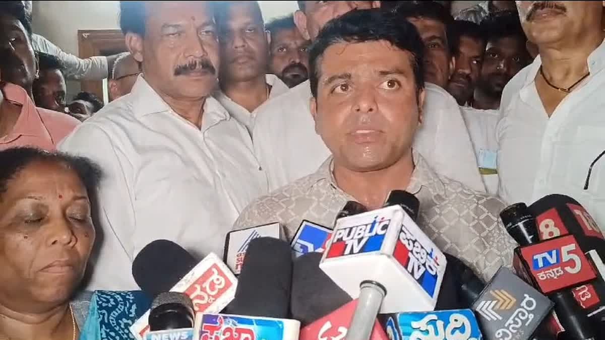 ಶಾಸಕ ಹರೀಶ್ ಪೂಂಜಾ ಬೆಳ್ತಂಗಡಿ ಪೊಲೀಸ್ ಠಾಣೆಗೆ ಹಾಜರು, ಸ್ಟೇಷನ್ ಬೇಲ್ ಮೇಲೆ ಬಿಡುಗಡೆ!